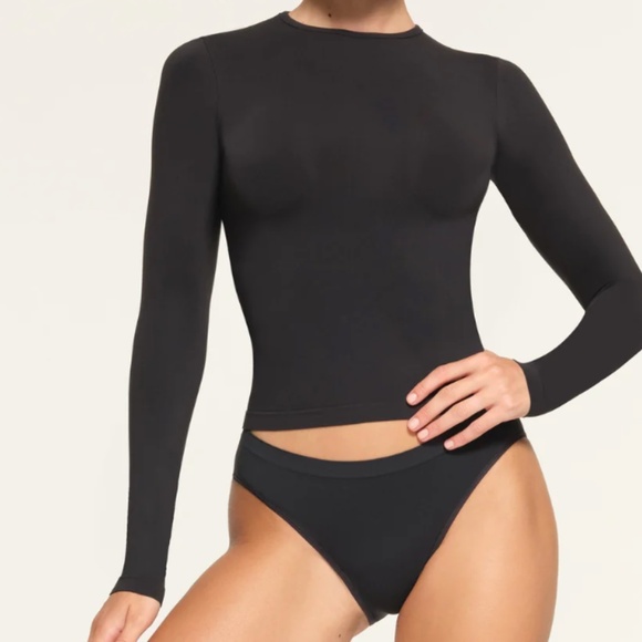 Skims Black Smoothing Long Sleeve - Picture 1 of 1